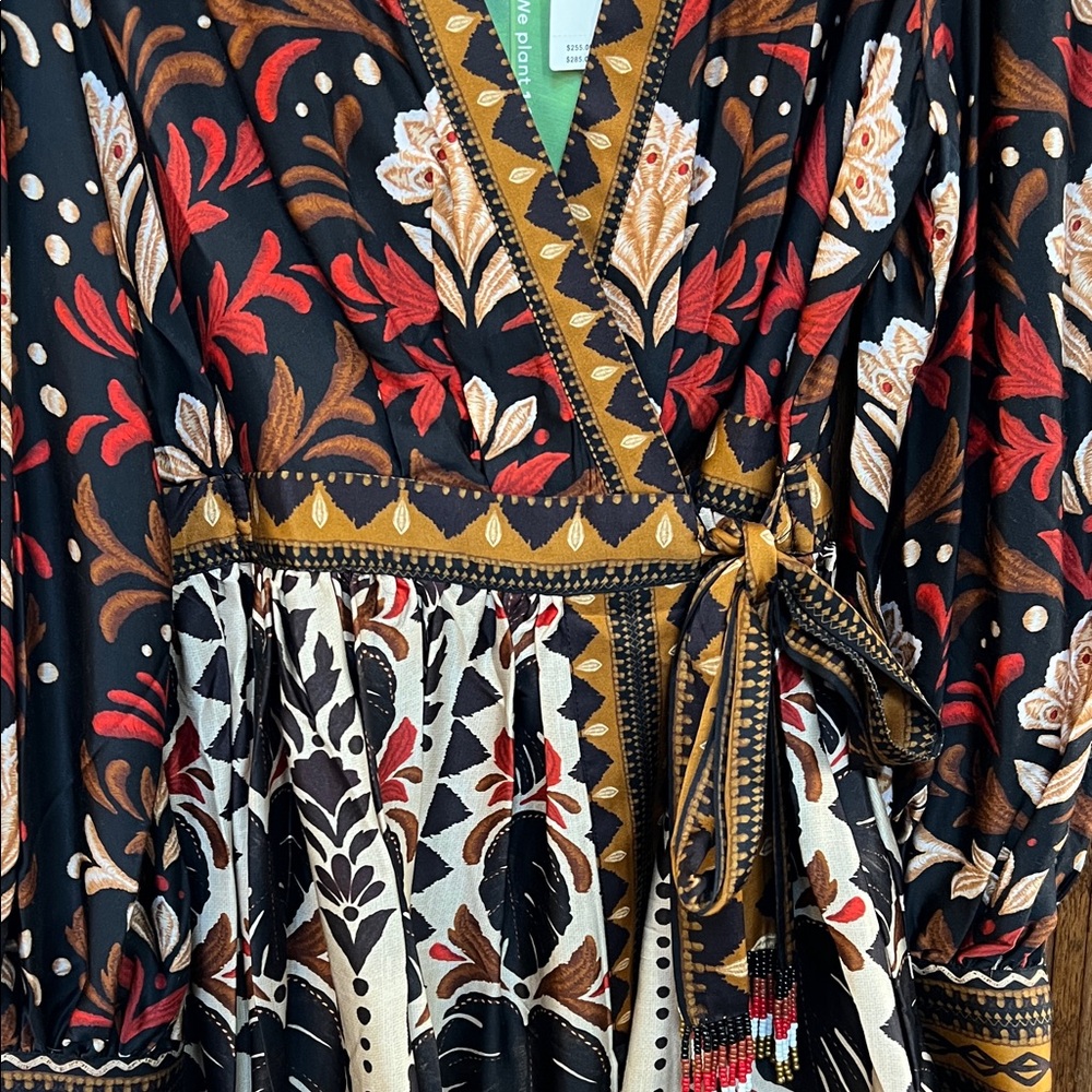 FARM Rio Black Floral Wrap Mini Dress with sleeves NWT - Picture 3 of 13